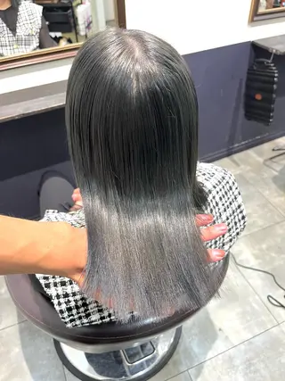 セミロング 🌈カラー特化 ハイトーンけいと🌈のヘアスタイル