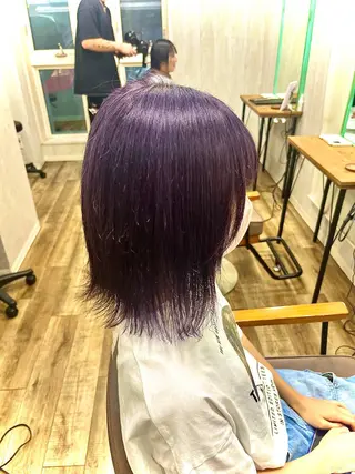 ショート カラー 二俣 秋亜のヘアスタイル