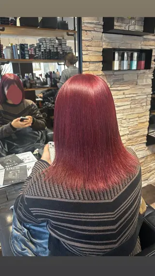 セミロング カラー 🍒サクラ🍒 /透明感カラー/艶髪のヘアスタイル