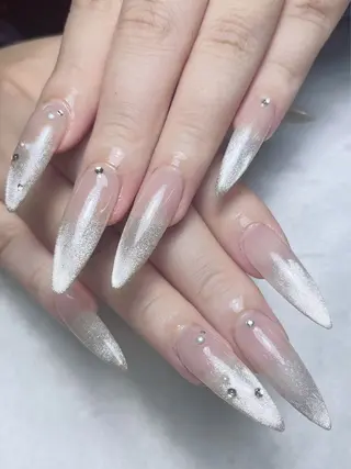 ネイル LR.ONE ヨウのネイルデザイン