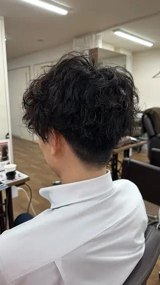 パーマ メンズ トリント蘇我所属・福島 ユウタのヘアスタイル