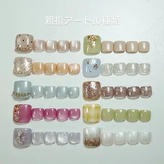 ネイル 高木 彩香のネイルデザイン