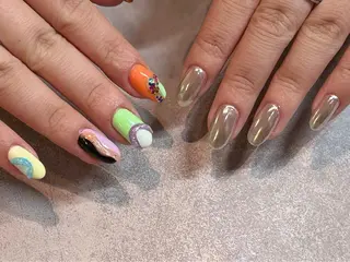 ネイル Revia所属・Revia おおだちあやなのネイルデザイン