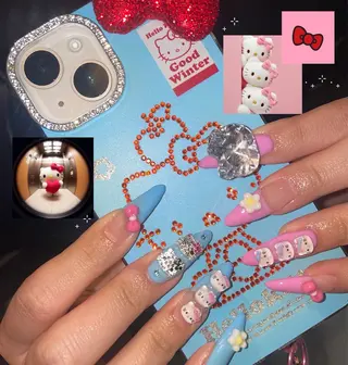 ネイル GO TODAY シェアサロン 渋谷Amiu店所属・渋谷ネイル🎀 y2k/海外ネイルのネイルデザイン