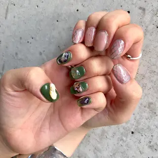 ネイル Twinkling( private salon)所属・三宅 京香のネイルデザイン