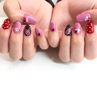 ネイル Minami 🍓のネイルデザイン