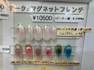 ネイル NAIL BUZZ ヒラバヤシのネイルデザイン