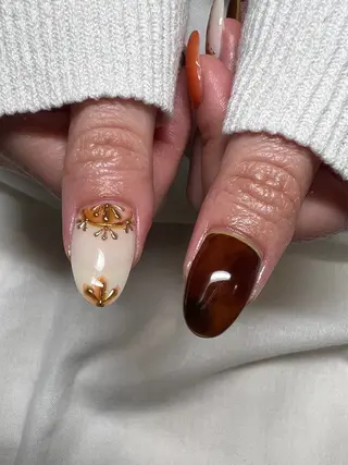 ネイル Ajuga. 太田 さやかのネイルデザイン