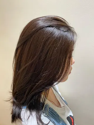 セミロング カラー C-LOOP UNITED ATELIER所属・阿南 結実のヘアスタイル