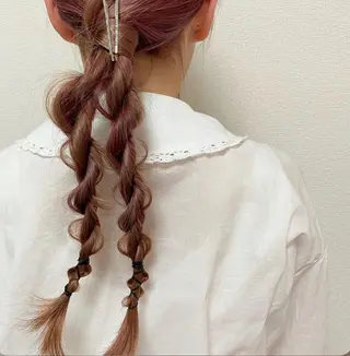 ミディアム カラー ヘアアレンジ haruka 🩶のヘアスタイル