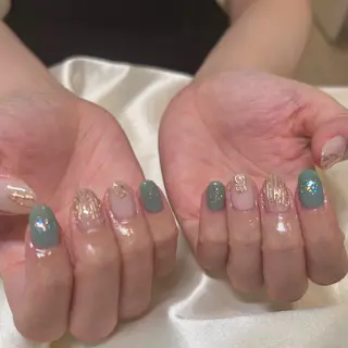 ネイル 長瀬 瑠霞のネイルデザイン