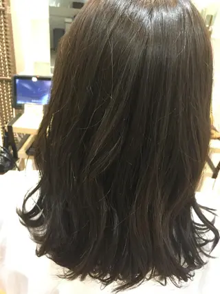 セミロング カラー Aimer Hair Design Lewis所属・伊藤 いほみの眉毛・アイブロウイメージ