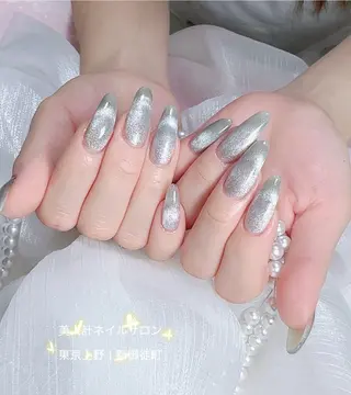 ネイル 美人計ネイルサロン所属・中山 美月のネイルデザイン