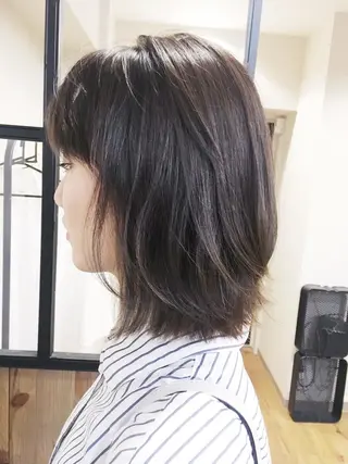 ミディアム MAAT所属 AKANEのヘアスタイル