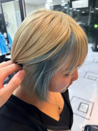 ミディアム カラー ヘアアレンジ 目黒 碧人のヘアスタイル