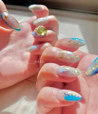 ミディアム カラー ネイル beauty salon ma'am所属・chihiro 小路ネイルのネイルデザイン