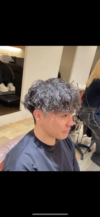メンズ 波巻きスパイラル/ メンズパーマ/ゆうひのヘアスタイル