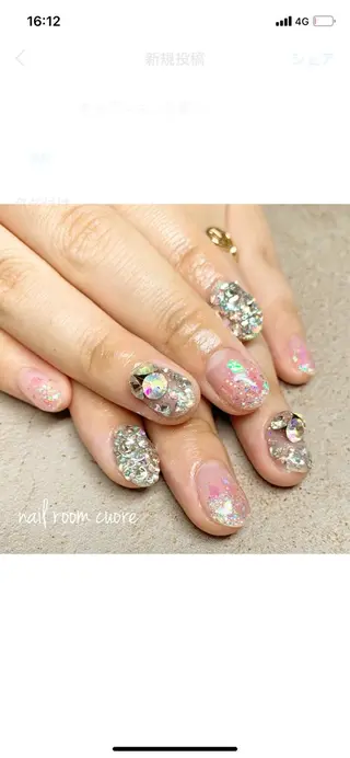 ミディアム nail room  cuore所属・松尾 典子のネイルデザイン