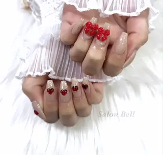 ネイル Bell 富田林店 SAYAKAのネイルデザイン