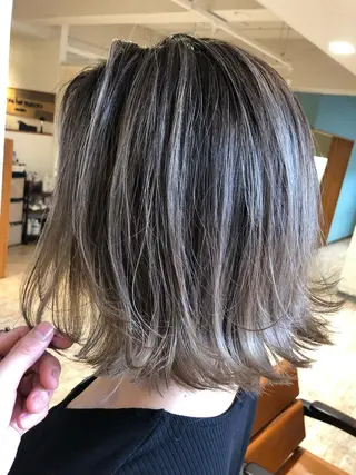 ミディアム カラー olino 【オリノ】西田辺のヘアスタイル