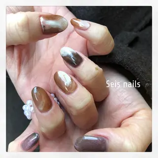 ネイル Seis Shihoのネイルデザイン
