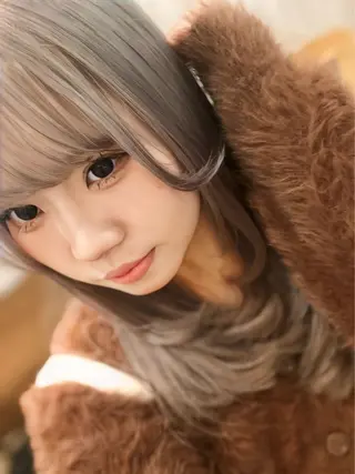 セミロング カラー LIFE 本店所属・ハイトーン×韓国 レイヤー/ 小林達哉のヘアスタイル