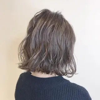 ショート カラー ボブ・レイヤーカット 吉敷航一のヘアスタイル