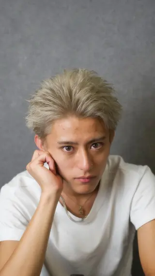 ショート カラー メンズ 松本 悠太郎のヘアスタイル