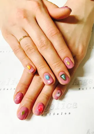 ネイル Angelica ネイリストのネイルデザイン