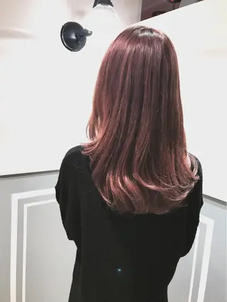 ロング カラー ヤマナカ エリカのヘアスタイル