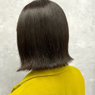 ショート カラー NUMBER_ ユイナのヘアスタイル