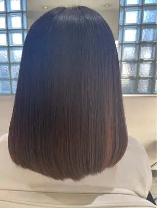 セミロング 佐々木 麻衣のヘアスタイル