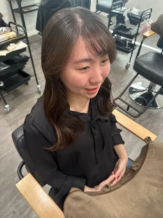 ミディアム 艶髪レイヤー上田 紗也🇰🇷💗のヘアスタイル