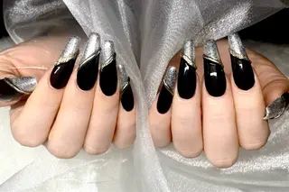 ネイル Hi Beauty 渋谷(ネイル、ハイパーナイフ6、脂肪れいきゃく、マッサージ&エステサロン)所属・Hi beauty 渋谷のネイルデザイン