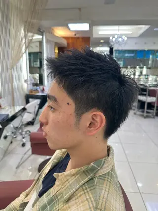 ショート メンズ 🔥men's🔥 三上 拓真のヘアスタイル