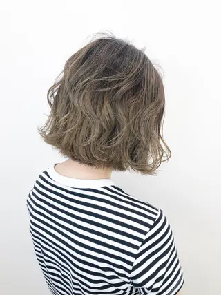 ショート AKANE 【zina新宿】のヘアスタイル