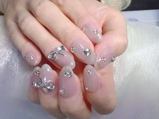 ネイル Yuxi Beauty salon 【ユーシィー ビューティ サロン】所属・钰熙美容院 池田公園店のネイルデザイン