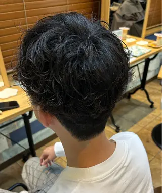 パーマ メンズ オーブヘアースペース新宿店所属・🎀透明感カラー yui🎀のヘアスタイル
