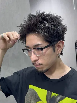ショート パーマ スパイキーショート パーマ🔥ritaのヘアスタイル