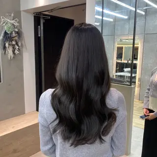 カラー Lond　Chloe所属・りな🌱ショート ☀️レイヤーのヘアスタイル