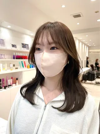 ミディアム カラー BiBi 武田 あやのヘアスタイル