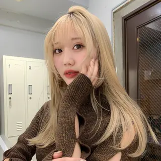 ロング カラー ⚜️ハイライト/レイ ヤー/表参道⚜️✨のヘアスタイル