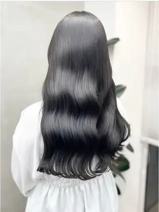 ロング カラー 加藤 いくみのヘアスタイル