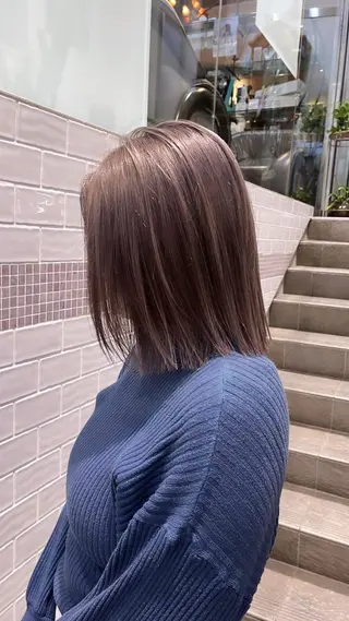 ショート カラー 後藤 凪咲のヘアスタイル