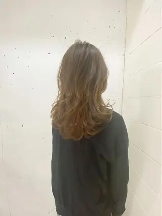 セミロング オーナースタイリスト 佐藤のヘアスタイル