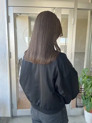 セミロング 荒川泰輝 /オリーブカラーのヘアスタイル