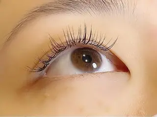 マツエク・マツパ nuna池袋 mokaのマツエク・マツパデザイン