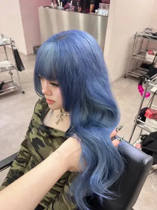 セミロング sara/名古屋/ワ ンカラー/ハイトーンのヘアスタイル