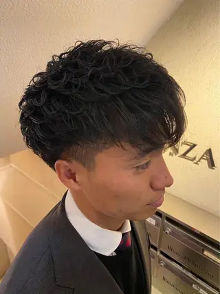 ショート カラー パーマ メンズ カット指名No1漆原 聡のヘアスタイル