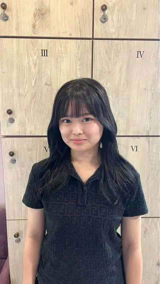 セミロング 夏向/ハイトーン /パーマのヘアスタイル